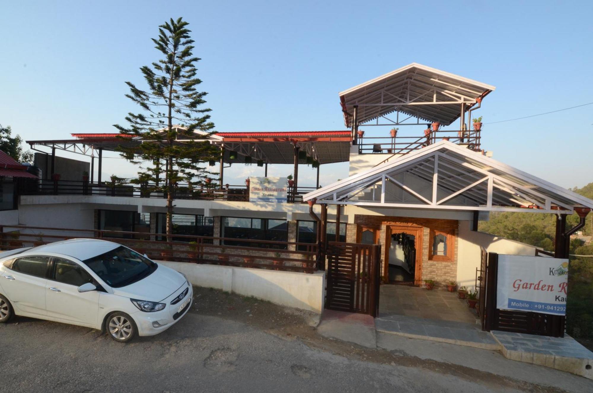 Uttarakhand Resort Каусані Екстер'єр фото